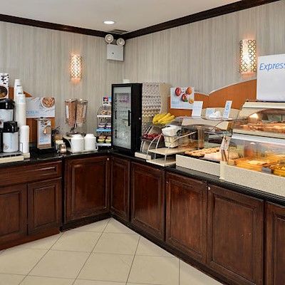Hotel Express Kennedy Airport New York