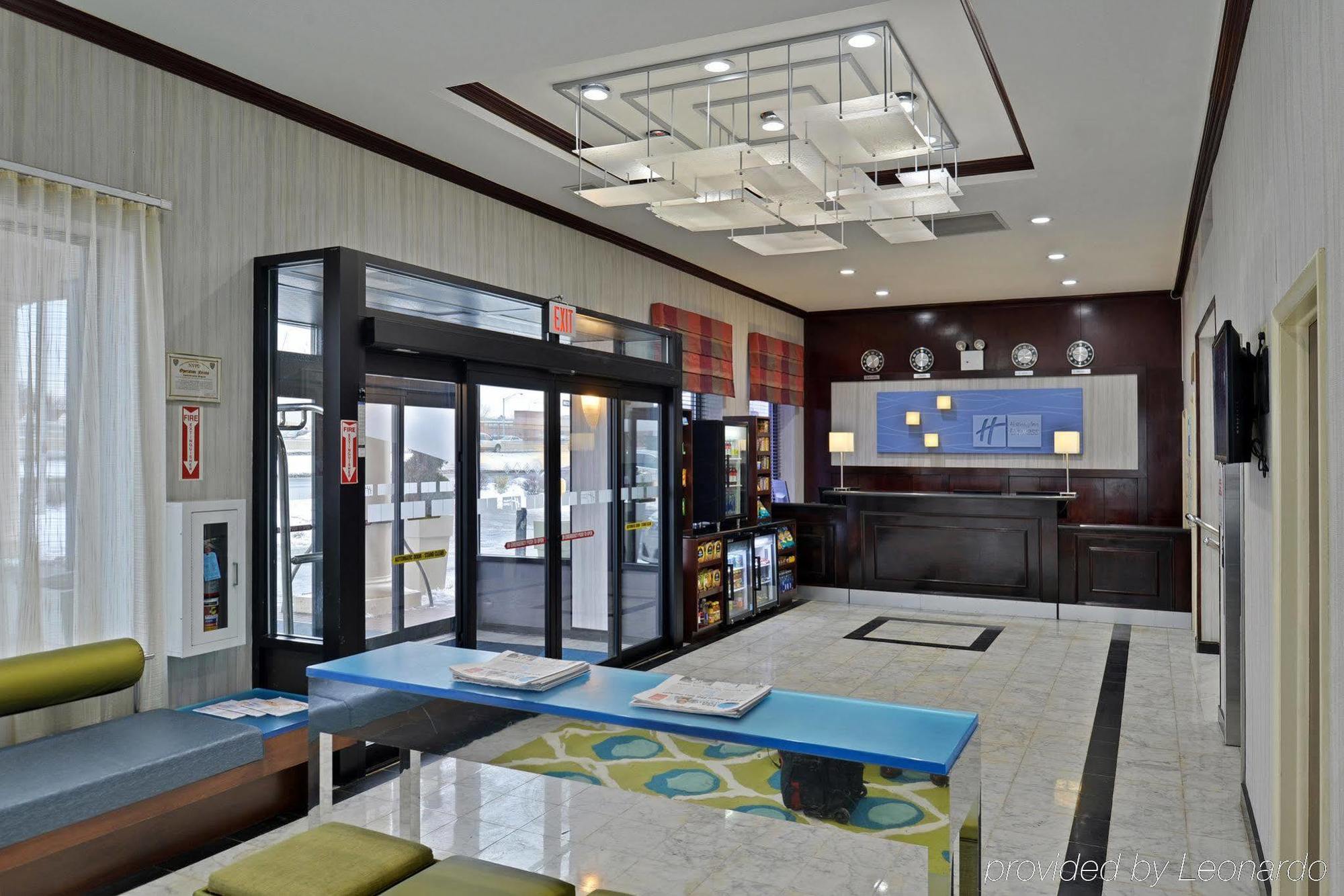 Express Kennedy Airport 3*